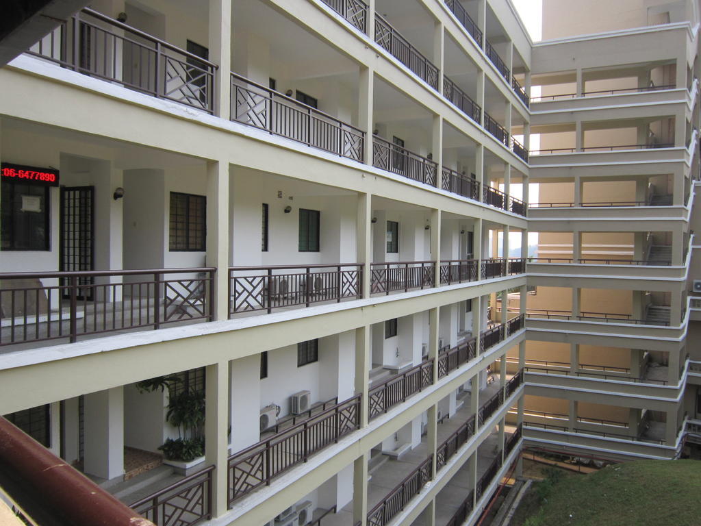 Paradise Lagoon Apartment Port Dickson Exteriör bild